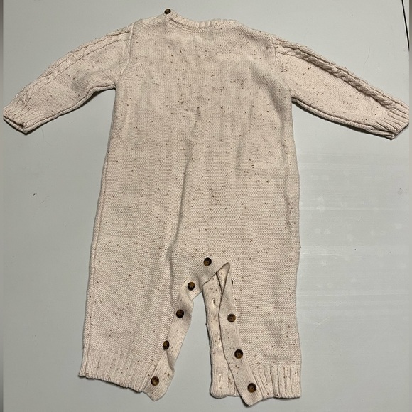🌟Knit Tan Colored Footie Size 6-12 Months - Picture 2 of 4